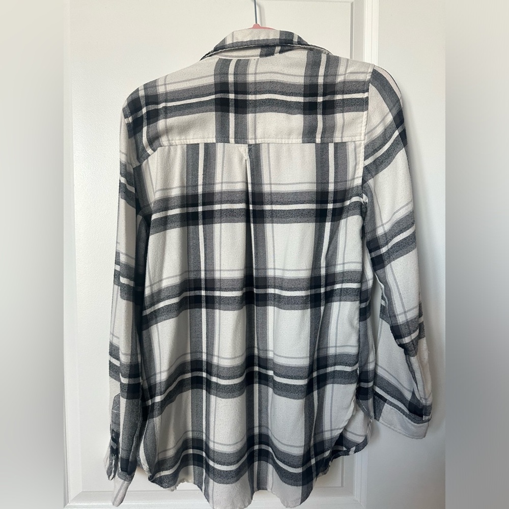 Flannel - Picture 2 of 4